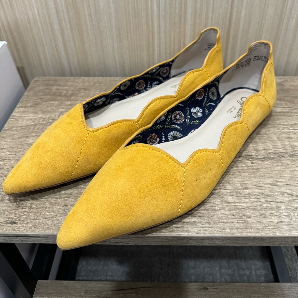 Seychelles mustard yellow suede flats